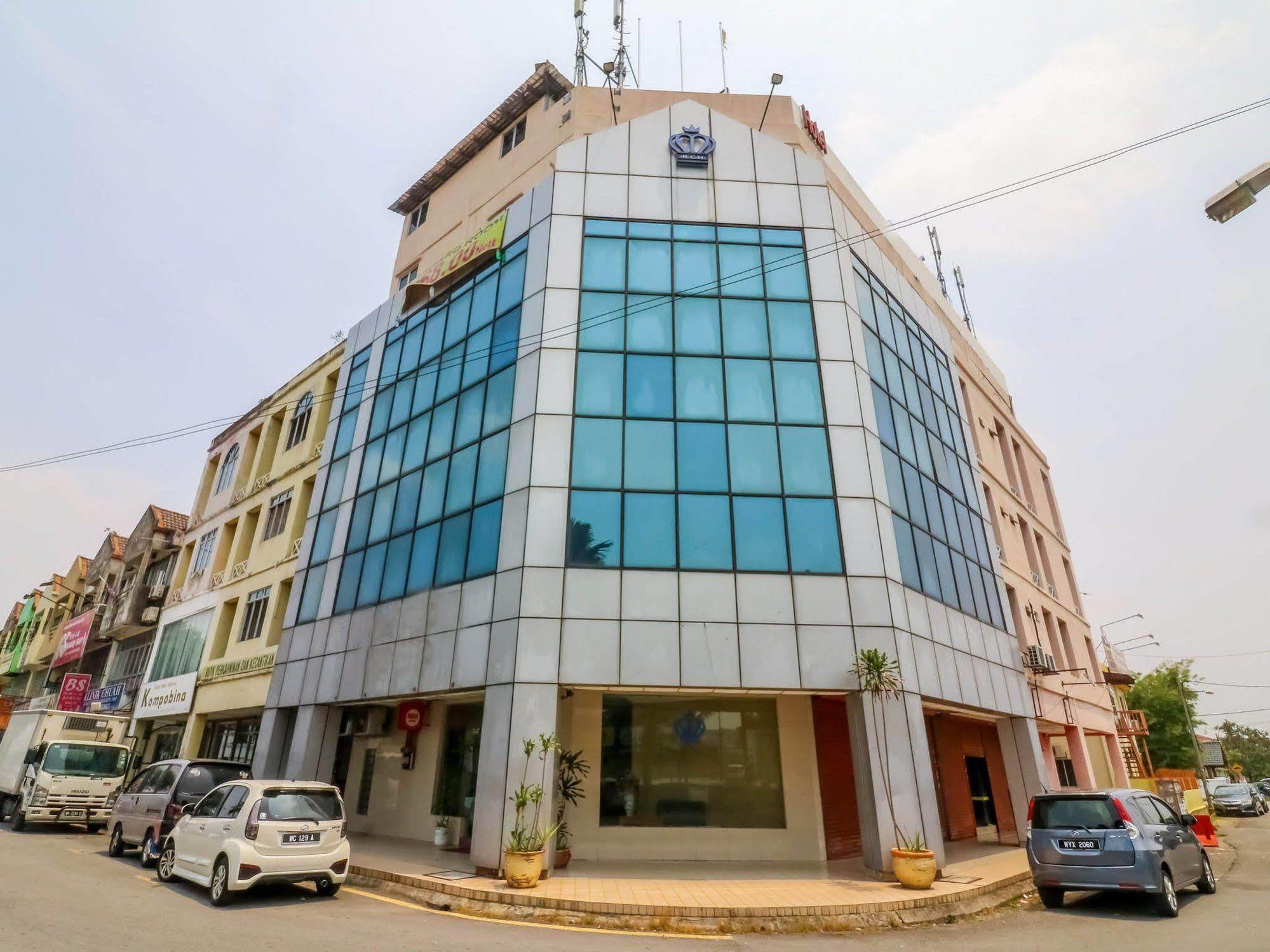 Oyo 447 Comfort Hotel Meru Klang Exteriör bild