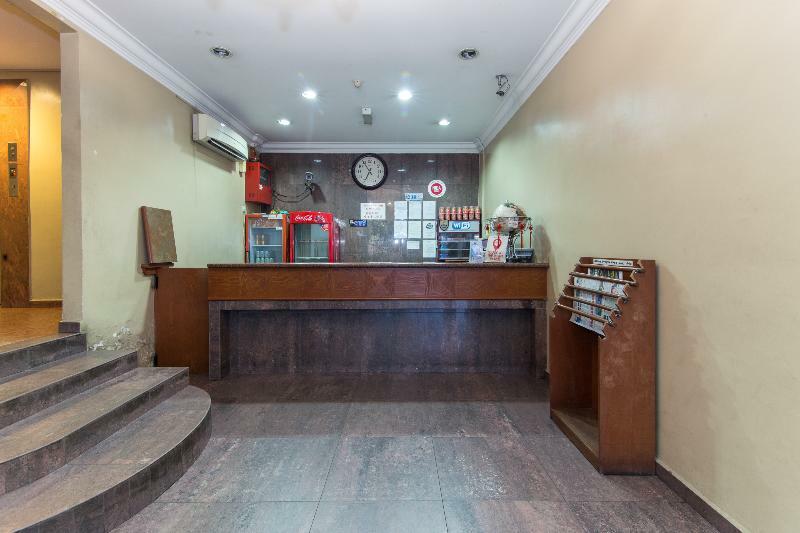Oyo 447 Comfort Hotel Meru Klang Exteriör bild